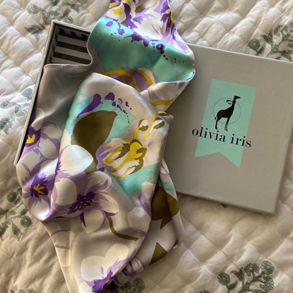 Olivia Iris necktie/scarf